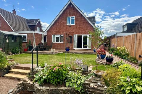 8 Nursery Drive, Moreton On Lugg, Hereford, HR4 8DJ