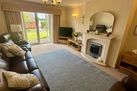 8 Nursery Drive, Moreton On Lugg, Hereford, HR4 8DJ