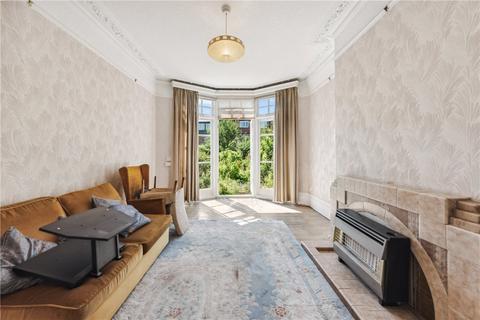 35 Collingwood Avenue, London, N10 3EH