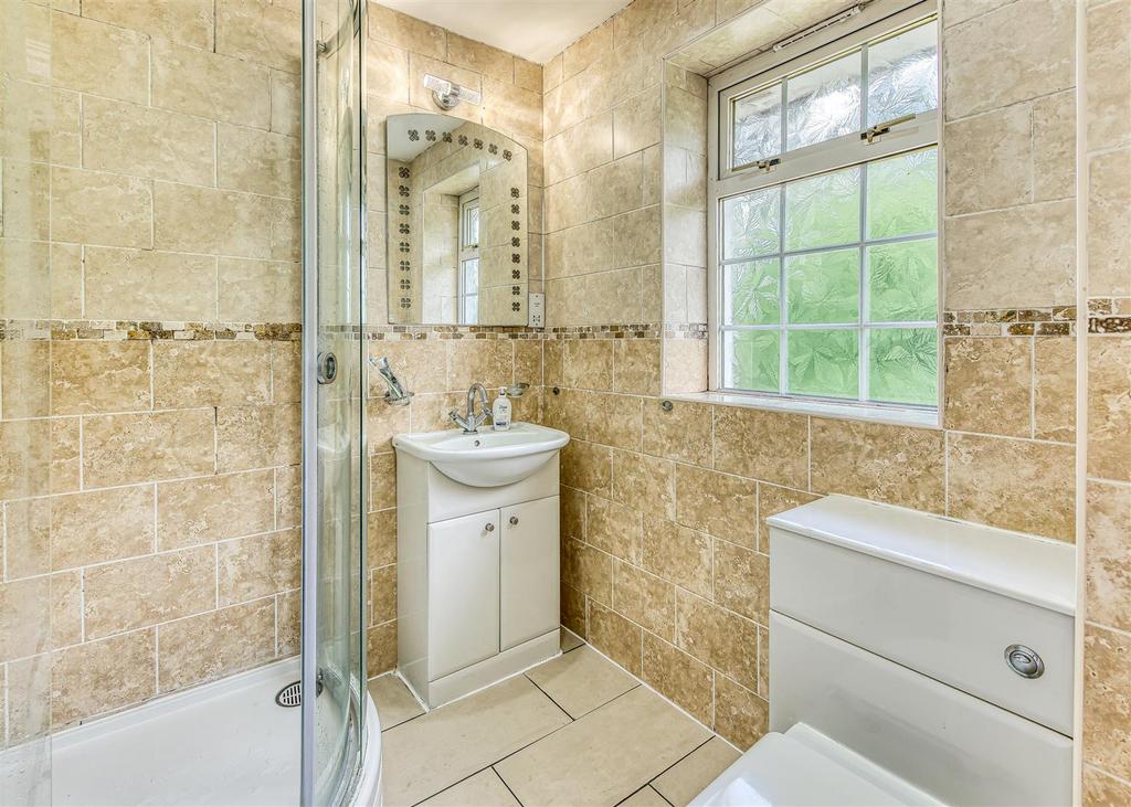 1 Ash Hill-bed1 ensuite.jpg