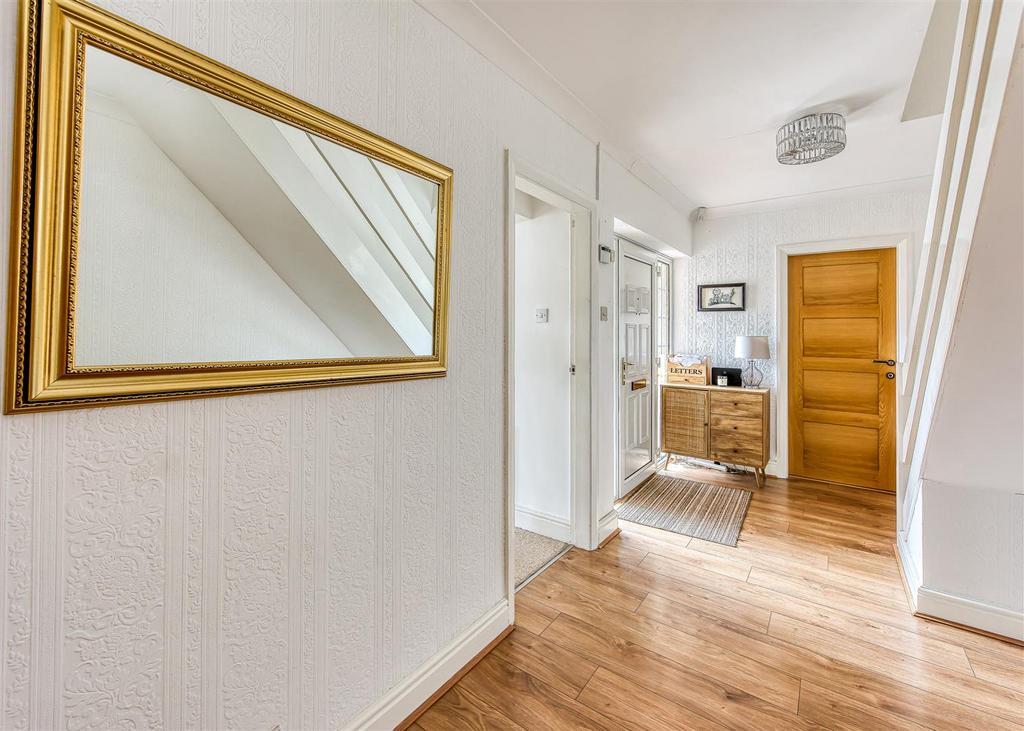 1 Ash Hill-hall.jpg