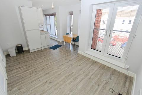 undefined, Lily Grove, Beeston, NG9