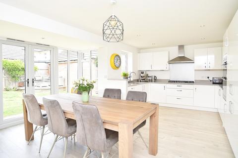 53 Chestnut Drive, Knaresborough, HG5 0UF