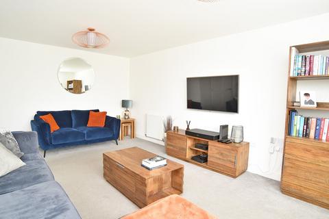 53 Chestnut Drive, Knaresborough, HG5 0UF