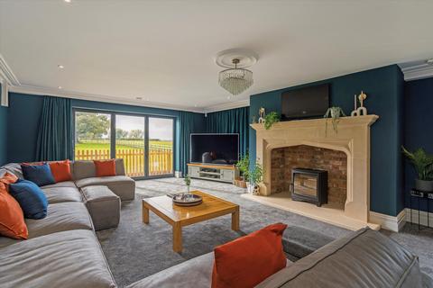 4 bedroom detached house for sale, Arlingham Road, Saul, Gloucester, Gloucestershire, GL2