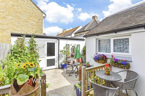 2 bedroom detached house for sale, Windmill Street, Hythe, Kent