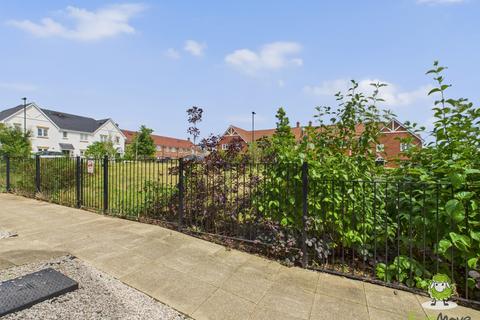 16 Appian Way, Chineham, Basingstoke, RG24 8BH