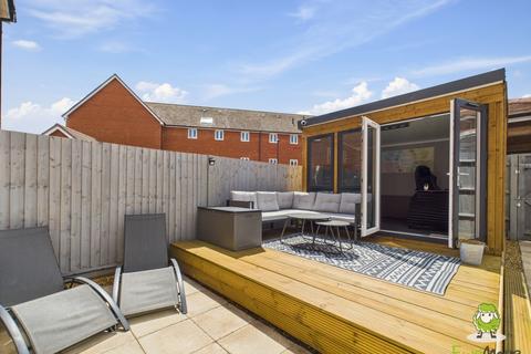 16 Appian Way, Chineham, Basingstoke, RG24 8BH