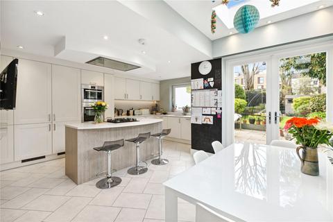 6 Orlando Road, London, SW4 0LF