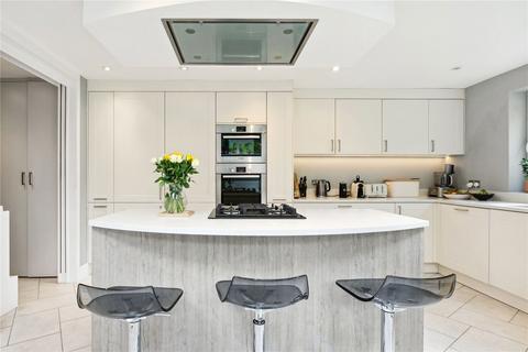6 Orlando Road, London, SW4 0LF