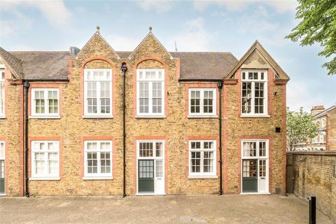5 Reed Place, London, SW4 7LF