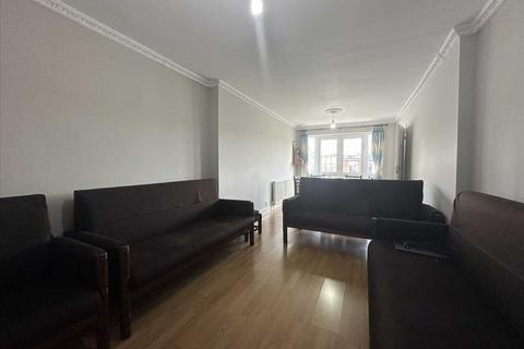 3 bedroom semi-detached house for sale, Bellamy Drive, Stanmore