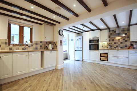 The Gables Chapel Lane, Kingsley, Frodsham, WA6 8HB