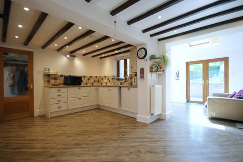 The Gables Chapel Lane, Kingsley, Frodsham, WA6 8HB