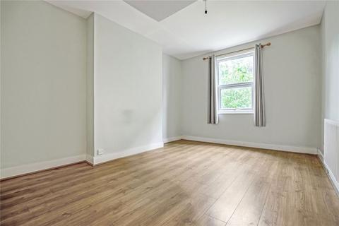 1 bedroom flat for sale, Hemberton Road, London SW9