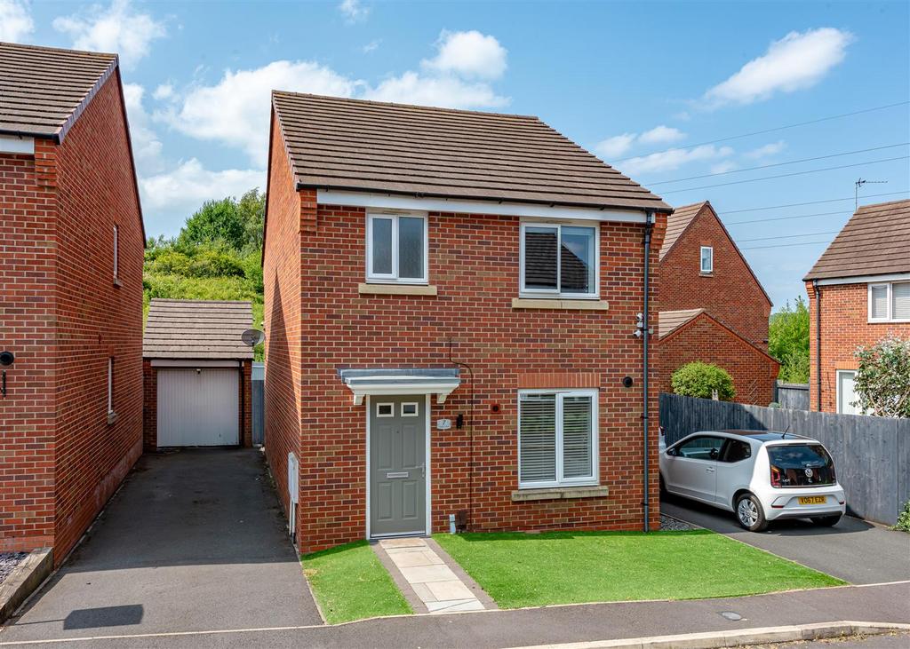 7 Taper Close-Front.jpg