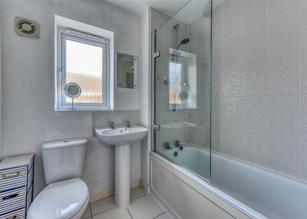 7 Taper Close-Bathroom.jpg