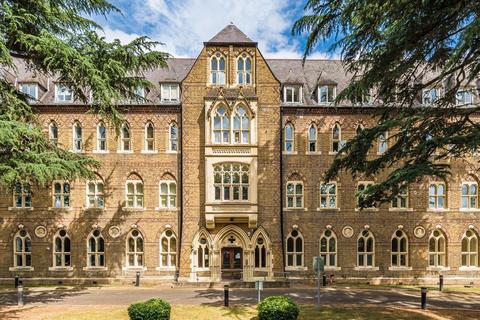 1 bedroom flat for sale, Borough Road, Isleworth TW7