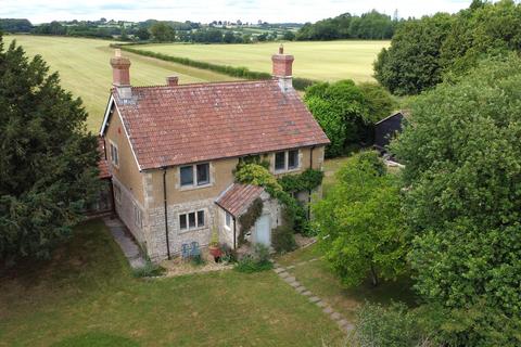 Hilmarton, Calne
