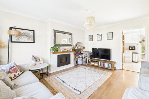 3 bedroom end of terrace house for sale, Pilgrims Close, Tarring, Worthing, BN14 7LP