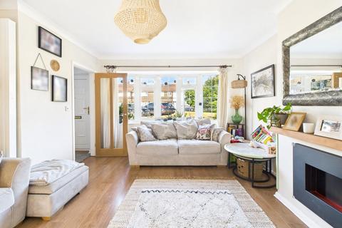 3 bedroom end of terrace house for sale, Pilgrims Close, Tarring, Worthing, BN14 7LP