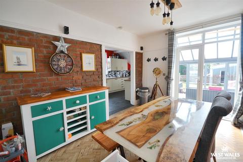 Rhosgerdd Aberystwyth Road, Cardigan, SA43 1LU