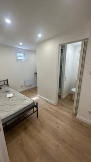 Studio to rent, 329-331, Gray's Inn Road, Camden, WC1X