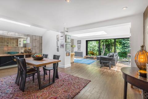 4 bedroom detached house for sale, Hardwick Road, Streetly / Sutton Coldfield, West Midlands, B74 3DL