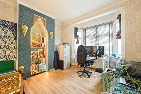 undefined, Sylvan Road, Walthamstow, London, E17