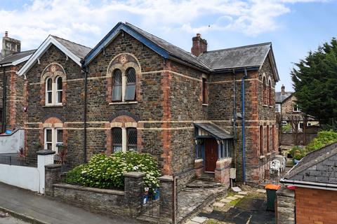 3 bedroom semi-detached house for sale, Leicester Road, Newport, NP19