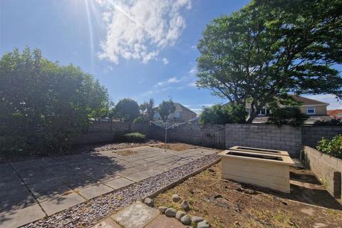 13 Connaught Close, Nottage, Porthcawl, CF36 3SL