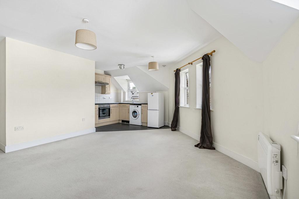 Reception/Kitchen