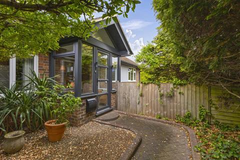 5 bedroom detached bungalow for sale, Stone Lane, Worthing