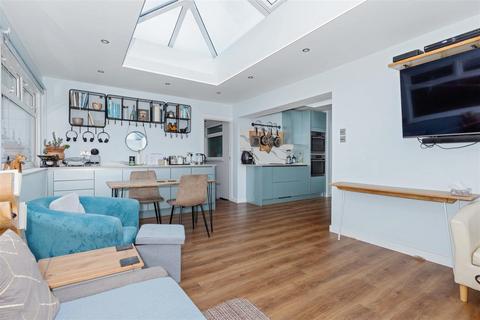 5 bedroom detached bungalow for sale, Stone Lane, Worthing