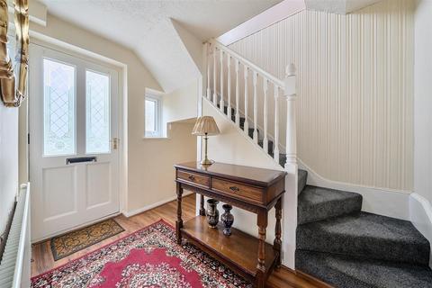3 bedroom terraced house for sale, Bron Y Gaer, Llanfyllin.