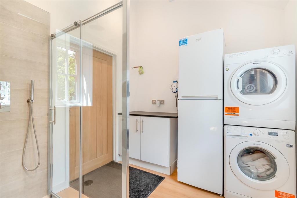 8653506-interior27.jpg