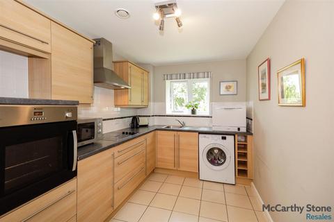2 bedroom apartment for sale, Squirrel Way, Shadwell, Leeds