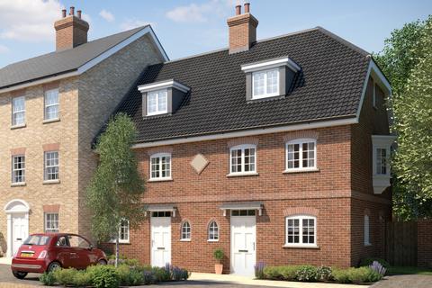 3 bedroom terraced house for sale, Abbots Gate, Bury St Edmunds, Suffolk