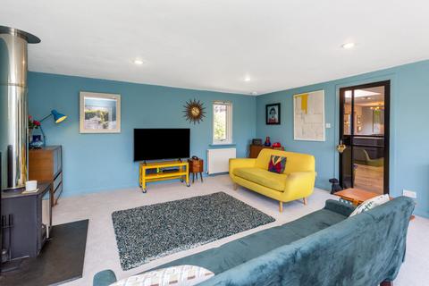 6 Elcho Road, Longniddry, EH32 0LB