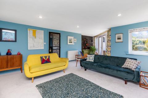 6 Elcho Road, Longniddry, EH32 0LB
