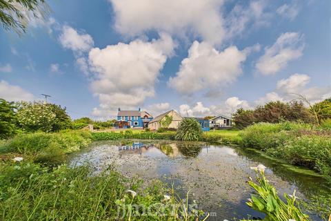 6 bedroom property with land for sale, St. Nicholas, Goodwick