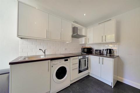 1 bedroom flat for sale, Sandringham Road, Willesden Green