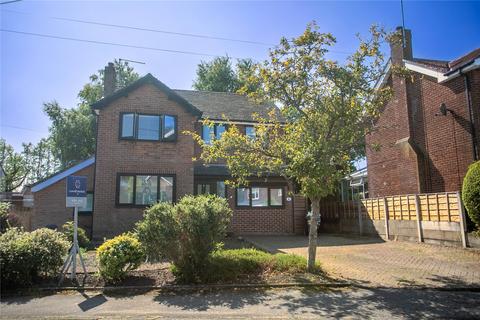 6 Bramhall Close, Milnrow, Rochdale, OL16 4BX
