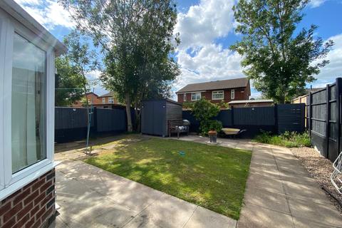 3 bedroom detached house for sale, Birchmuir Close,, Crewe