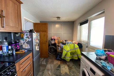 3 bedroom detached house for sale, Birchmuir Close,, Crewe