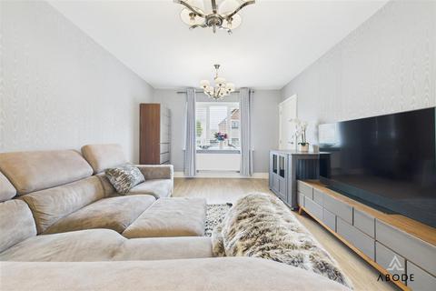 95 Ivinson Way, Bramshall, Uttoxeter, ST14 5EQ