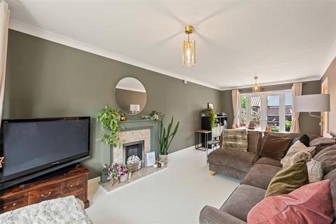 undefined, Dudley Doy Road, Southwell NG25