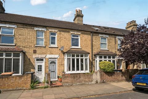 140 Bower Street, Bedford, MK40 3QZ