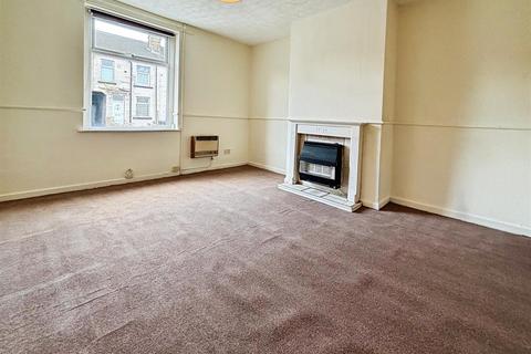 22 Broadstone Way, Bradford, BD4 9RY
