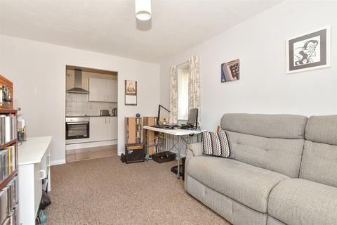 1 bedroom ground floor flat for sale, Copperfields, Laindon, Basildon, Essex
